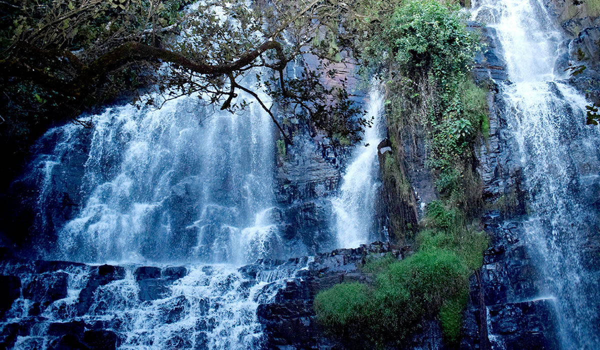 5 Days Burundi Safari and Karera Waterfalls Tour